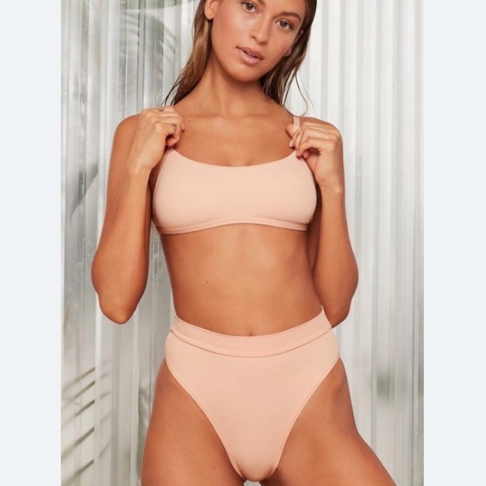 L*Space Ribbed Gemma Top and Bitsy Frenchi Bottom - Picture 12 of 16